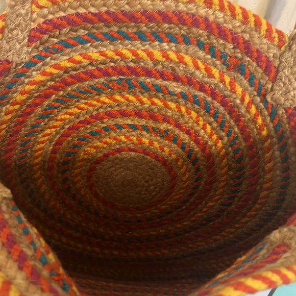 Magid Oversized Circle Woven Tote - Picture 5 of 5